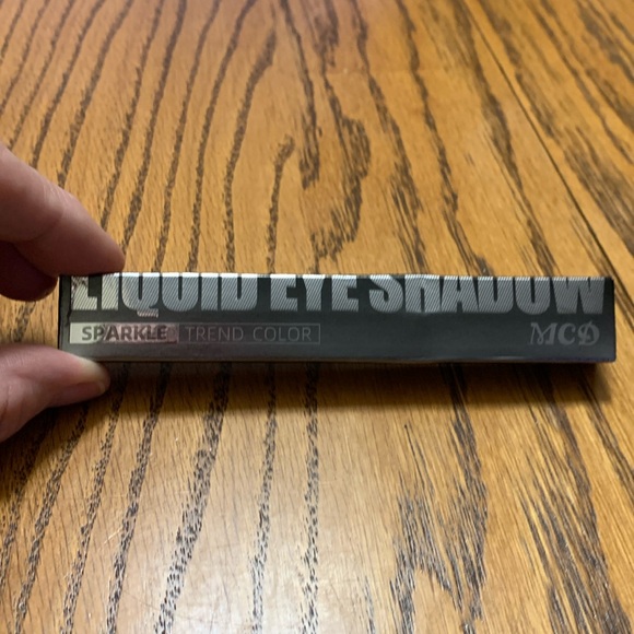 MCD Sparkle Cream Eye Shadow #12 - Picture 4 of 4